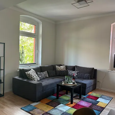 Schoene 3 Mit Grossem Balkon Bis 7 Personen Naumburg (Saale)