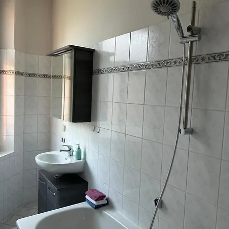 Schoene 3 Mit Grossem Balkon Bis 7 Personen Apartment Naumburg (Saale)