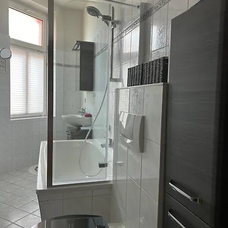 Schoene 3 Mit Grossem Balkon Bis 7 Personen *