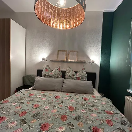 Lejlighed Schoene 3 Mit Grossem Balkon Bis 7 Personen Naumburg (Saale)