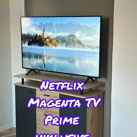 Schoene 3 Mit Grossem Balkon Bis 7 Personen * Naumburg (Saale)