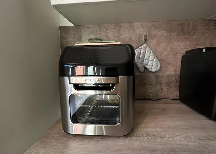 Schoene 3 Mit Grossem Balkon Bis 7 Personen Apartman