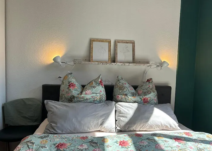 Schoene 3 Mit Grossem Balkon Bis 7 Personen Appartement Naumburg (Saale)