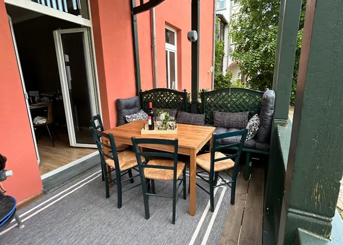 Schoene 3 Mit Grossem Balkon Bis 7 Personen *