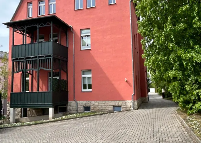 Schoene 3 Mit Grossem Balkon Bis 7 Personen * Naumburg (Saale)